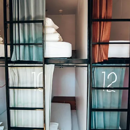 Auberge de jeunesse Lx *