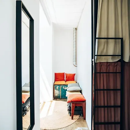 Lx Auberge de jeunesse *